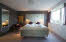Urheberrecht: Niklas Hagelbeck Scandic-St-Jorgen-Room-Suite-President.jpg